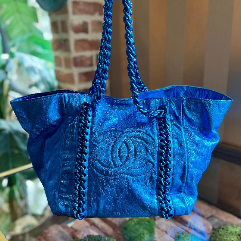 Women's tote bag fashion offer -CHANEL Blue Metallic Luxe Ligne Tote ADI1124