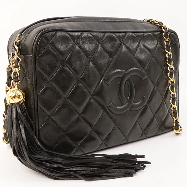 Women's chain bag personal ensemble -Chanel Around 1992 Made Diamond Cc Mark Stitch Fringe Chain Bag Black