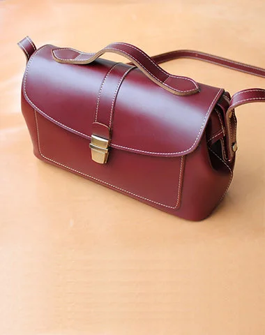 Women's shoulder bag pro deal -Handmade Womens Red Leather Doctor Shoulder Purses Claret Doctor Crossbody Purses for Women