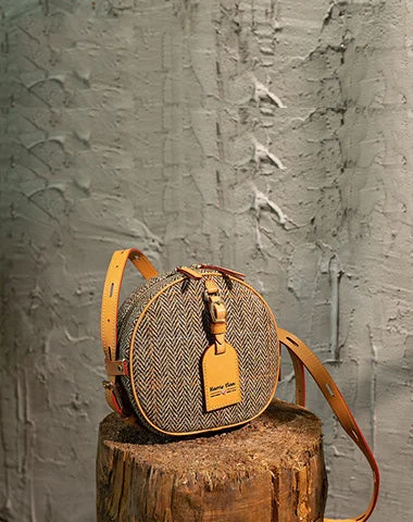 Women's handbags vintage-charm -Cute Womens Small Gray Leather Tweed Round Crossbody Purse Handmade Round Shoulder Bag for Women