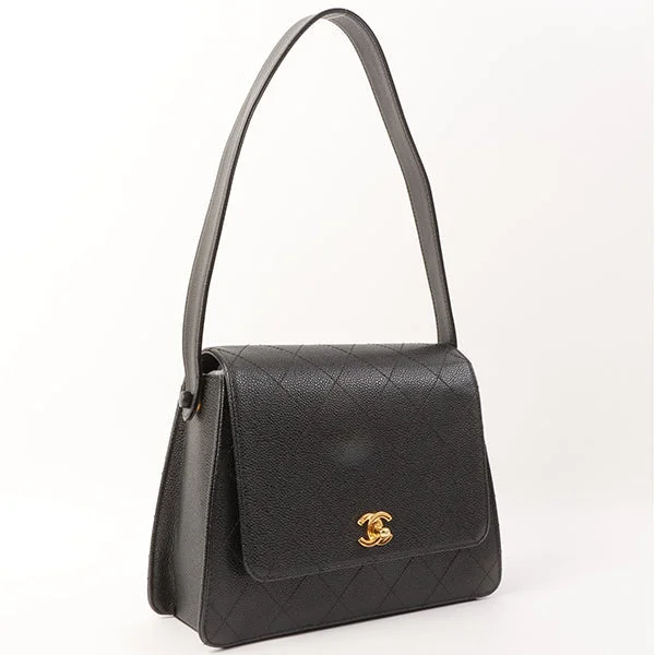 Women's shoulder bag relaxed style -Chanel Around 1997 Made Caviar Skin Turn-Lock Shoulder Bag Black