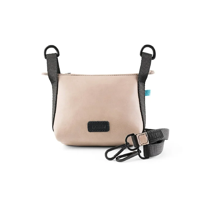 Women's crossbody bags vibrant-elegance -Men's Leather Junior Crossbody Bag In Beige