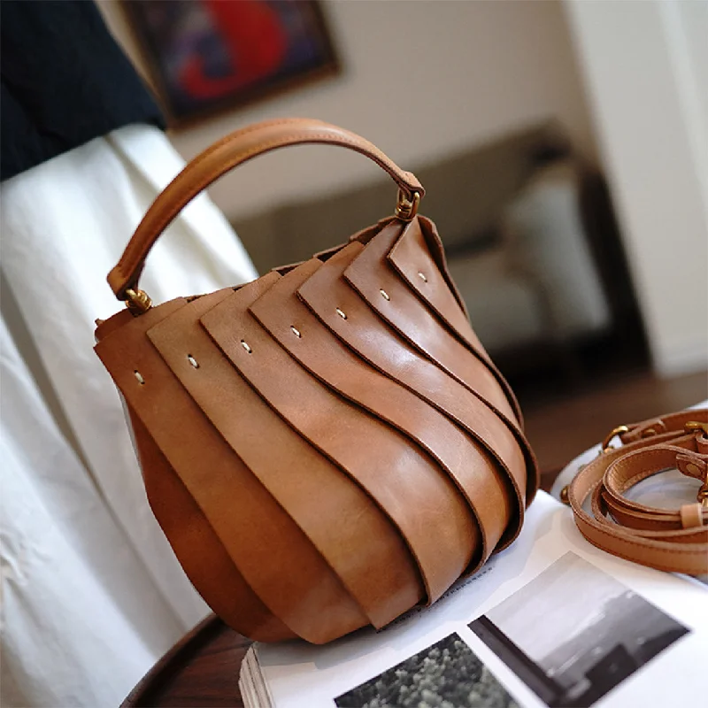 Women's handbags modern-trend -Vegetable Tanned Leather Design Shell Handbag