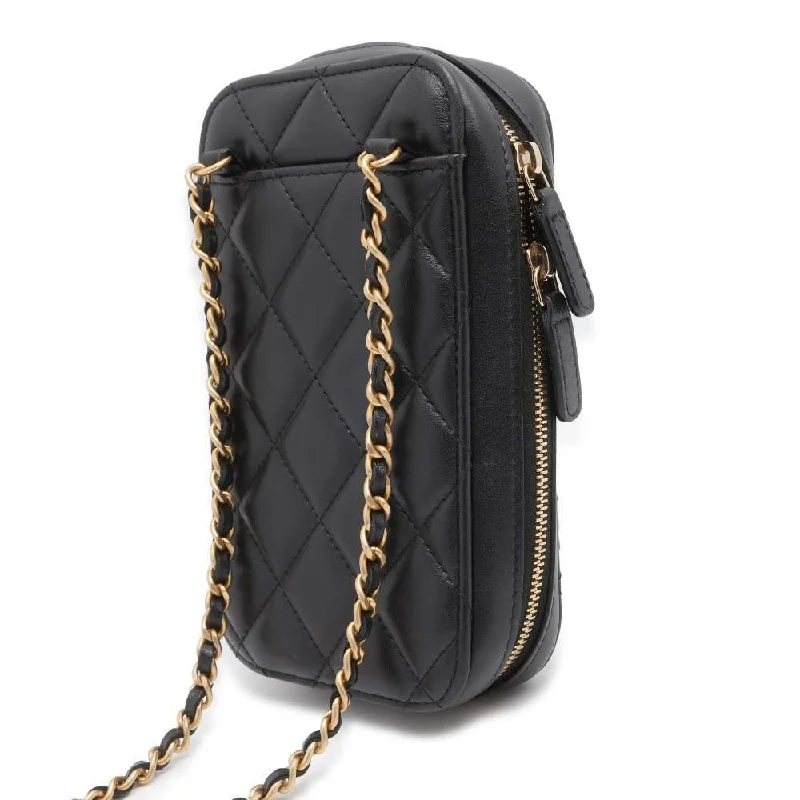 Women's chain bag fast-access deal -CHANEL 19 CC Logo ChainBag Black Lambskin